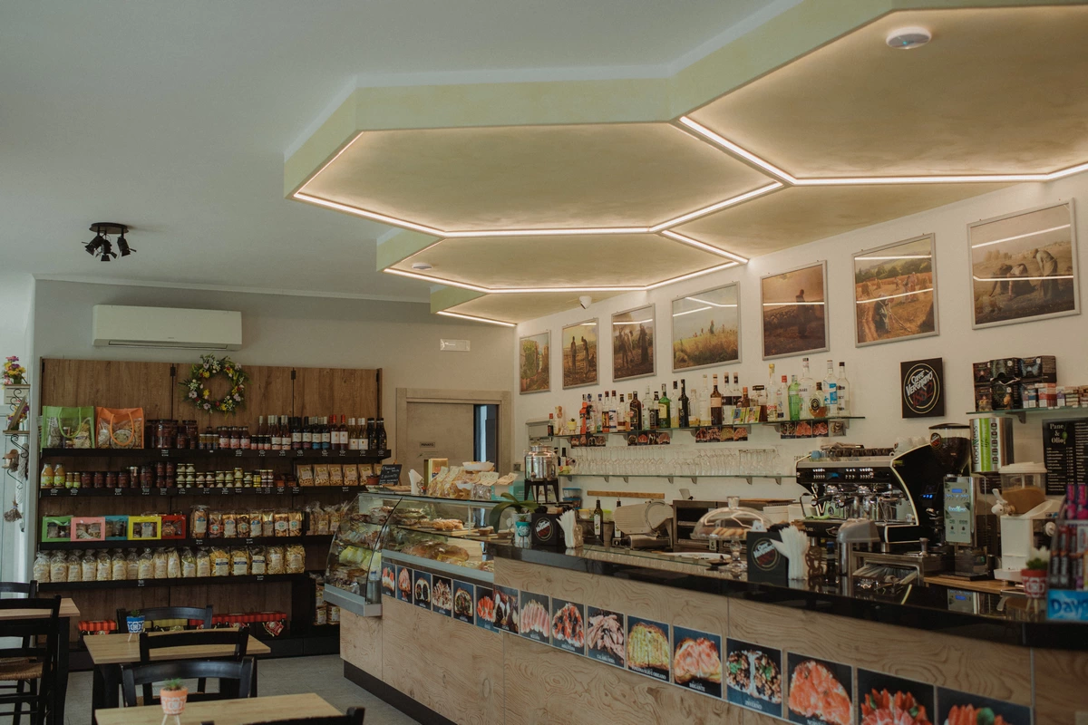 Punto Vendita Pane Olio 04